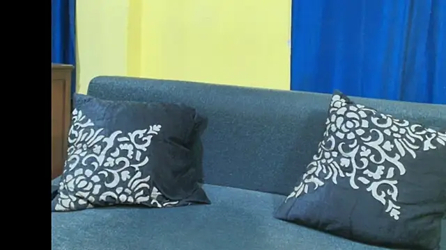 Cute boy2000 online show from 1, 3, 2026