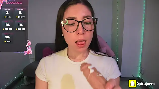 Snapshot of Spit_queen chatting on 10, 1, 2026 Spit queen online show from 10, 1, 2026