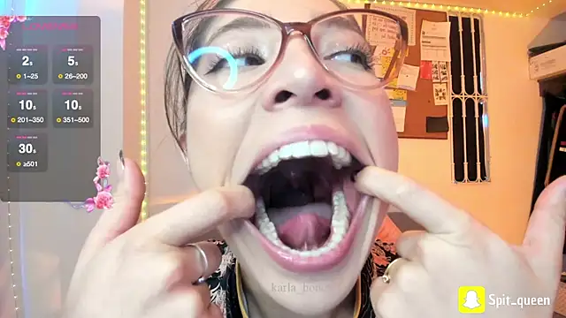 Spit queen online show from 20, 5, 2026
