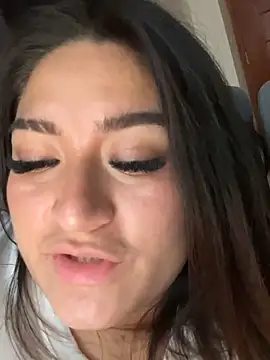 Snapshot of LuceroRm chatting on 20, 9, 2025 LuceroRm online show from 20, 9, 2025