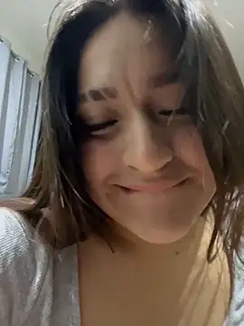 Snapshot of LuceroRm chatting on 14, 10, 2025 LuceroRm online show from 14, 10, 2025