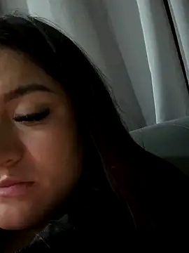 Snapshot of LuceroRm chatting on 19, 11, 2025 LuceroRm online show from 19, 11, 2025