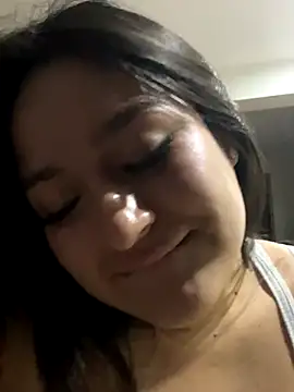 Snapshot of LuceroRm chatting on 3, 12, 2025 LuceroRm online show from 3, 12, 2025