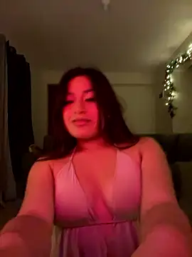 Snapshot of LuceroRm chatting on 8, 1, 2026 LuceroRm online show from 8, 1, 2026