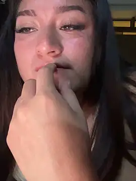 Snapshot of LuceroRm chatting on 3, 2, 2026 LuceroRm online show from 3, 2, 2026