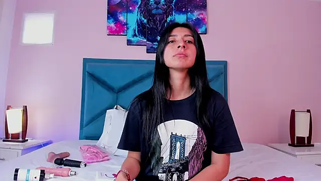 Snapshot of EmmaWilliamss chatting on 7, 2, 2025 EmmaWilliamss online show from 7, 2, 2025