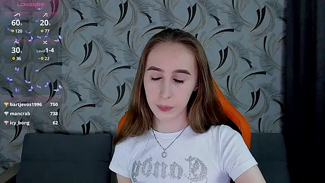 Snapshot of _mira_cle_ chatting on 22, 1, 2025  mira cle  online show from 22, 1, 2025