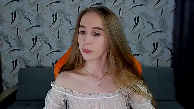 Snapshot of _mira_cle_ chatting on 24, 1, 2025  mira cle  online show from 24, 1, 2025