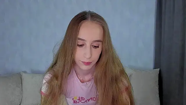 Snapshot of _mira_cle_ chatting on 16, 3, 2025  mira cle  online show from 16, 3, 2025