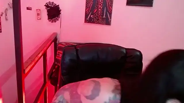 VampGirl1 online show from 4, 1, 2025