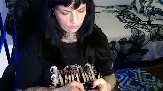 VampGirl1 online show from 14, 2, 2025