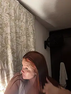 Snapshot of EmilyBarragan chatting on 13, 2, 2025 EmilyBarragan online show from 13, 2, 2025