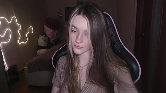 jeann elsaa online show from 25, 2, 2025