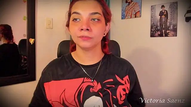 victoriaasaenz  online show from 3, 3, 2025