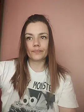 KrissSexi online show from 15, 4, 2026