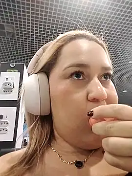 MinaBoss online show from 12, 9, 2025