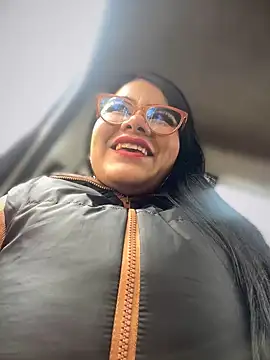 Snapshot of Insane_Issa chatting on 7, 12, 2024 Insane Issa online show from 7, 12, 2024