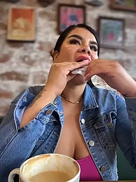 Snapshot of Insane_Issa chatting on 14, 3, 2025 Insane Issa online show from 14, 3, 2025