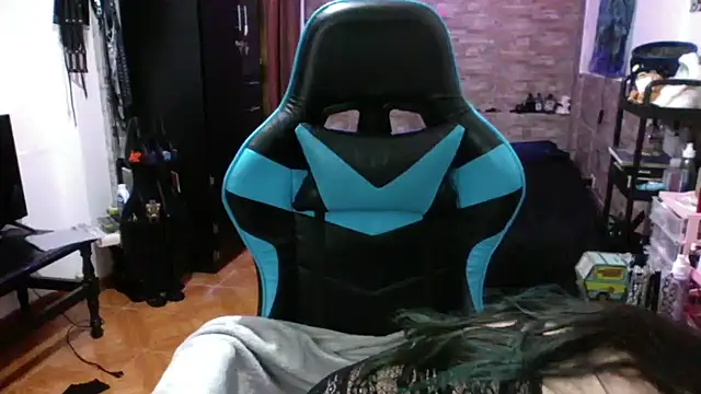 AngelaQueen  online show from 14, 11, 2025