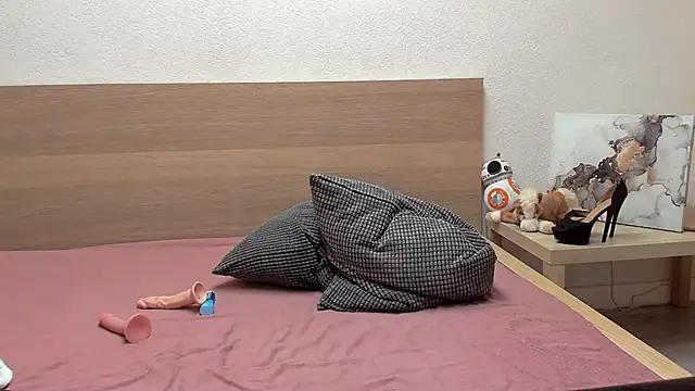 ZoeKhalifa online show from 16, 9, 2025