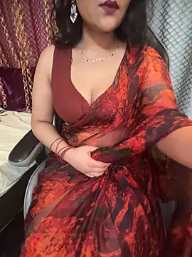 Snapshot of LuscousPussy chatting on 18, 11, 2025 LuscousPussy online show from 18, 11, 2025