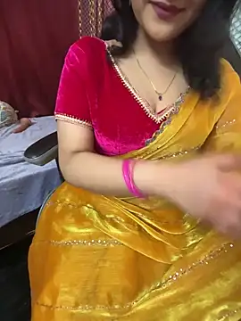 Snapshot of LuscousPussy chatting on 26, 11, 2025 LuscousPussy online show from 26, 11, 2025