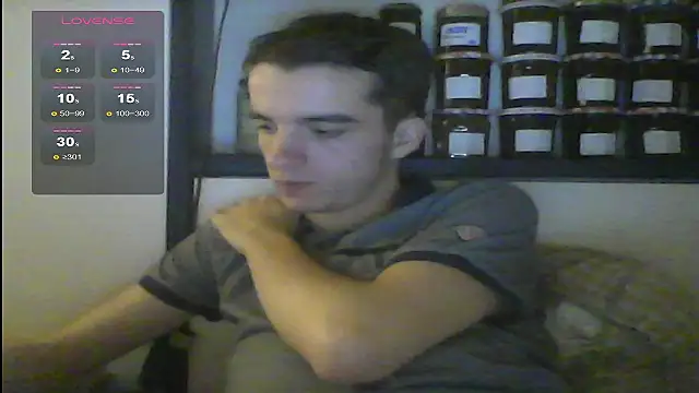 Snapshot of Tombgy07 chatting on 7, 12, 2024 Tombgy07 online show from 7, 12, 2024