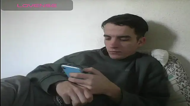 Snapshot of Tombgy07 chatting on 15, 2, 2025 Tombgy07 online show from 15, 2, 2025