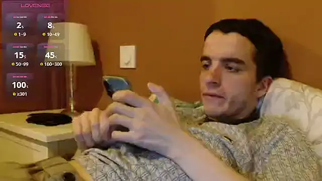 Snapshot of Tombgy07 chatting on 9, 5, 2026 Tombgy07 online show from 9, 5, 2026