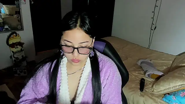 Snapshot of persefone_core chatting on 7, 12, 2024 persefone core online show from 7, 12, 2024