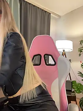 KittyKatyDream online show from 10, 4, 2026