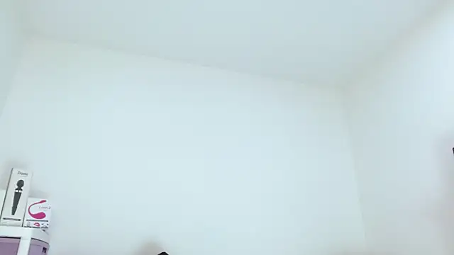 Snapshot of sashacreamy_ chatting on 30, 9, 2025 sashacreamy online show from 30, 9, 2025