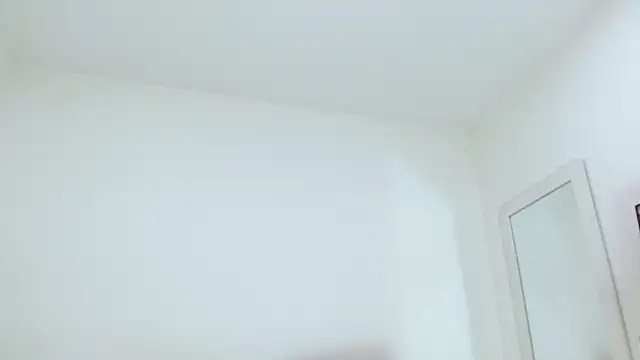 Snapshot of sashacreamy_ chatting on 25, 11, 2025 sashacreamy online show from 25, 11, 2025