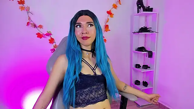 sofi elfqueen online show from 3, 2, 2026