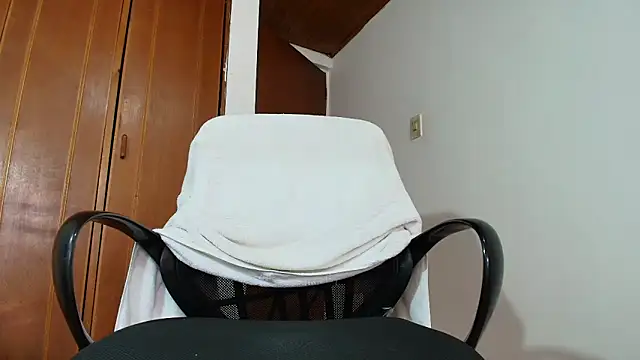 sam her online show from 10, 4, 2026