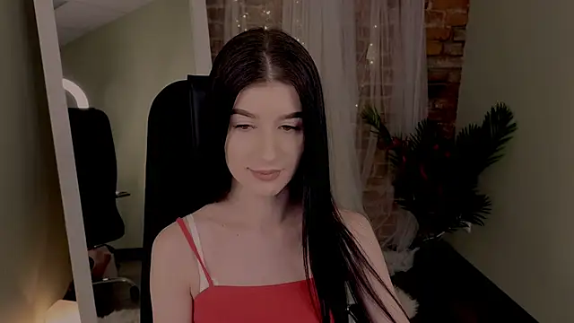 LauraCoy online show from 25, 12, 2024