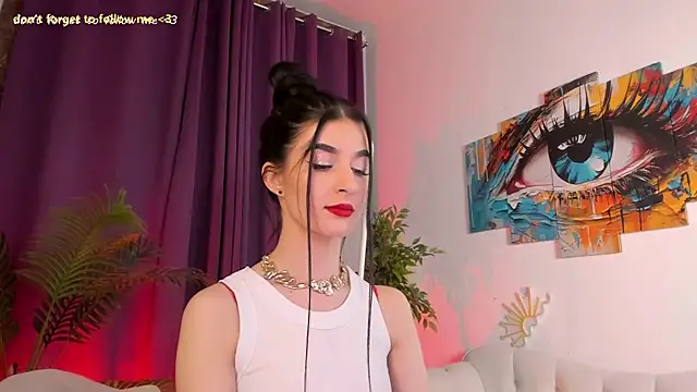 Snapshot of LauraCoy chatting on 11, 6, 2026 LauraCoy online show from 11, 6, 2026