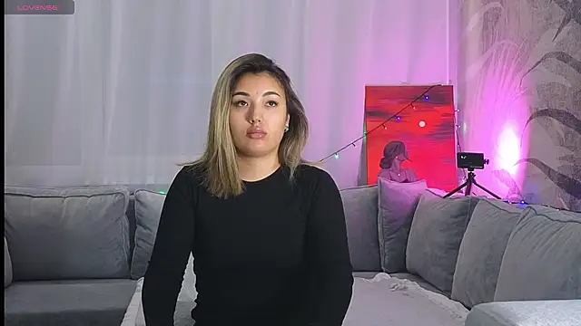 lily  foster online show from 5, 1, 2025