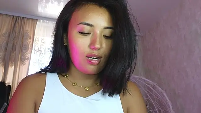 lily  foster online show from 29, 3, 2026