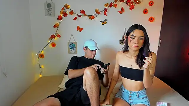 Snapshot of charlottte_queen chatting on 13, 9, 2025 charlottte queen online show from 13, 9, 2025