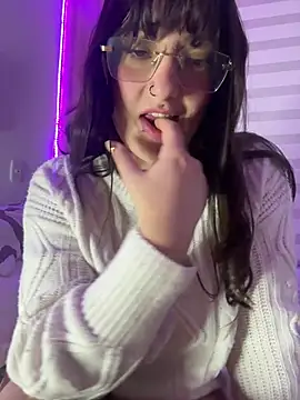 Megan lu2 online show from 6, 2, 2025