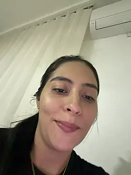 Snapshot of Sophie__Foxxx chatting on 10, 6, 2026 Sophie Foxxx online show from 10, 6, 2026