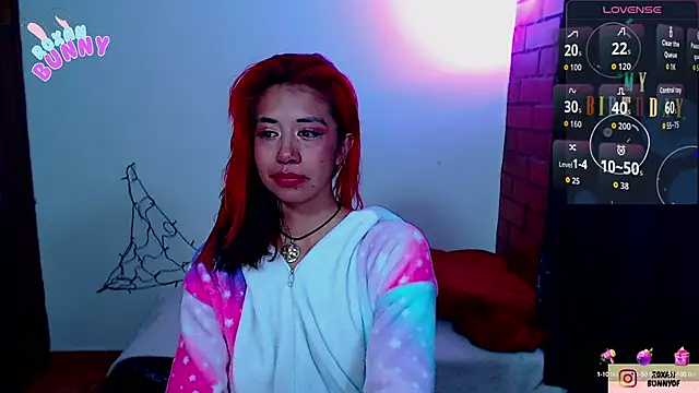 Roxanbunny1 online show from 2, 10, 2025