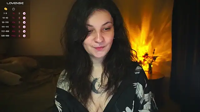 Snapshot of kshishtan chatting on 7, 11, 2025 kshishtan online show from 7, 11, 2025