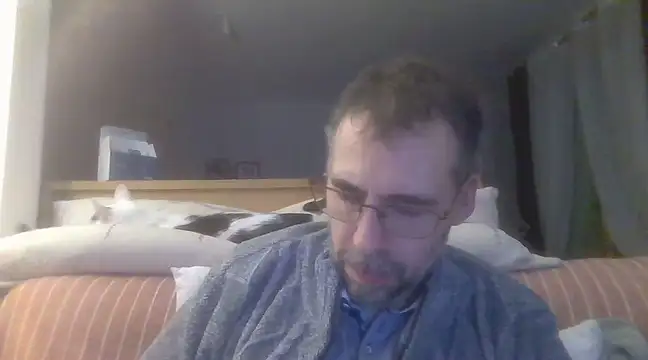 ptitcanard60600 online show from 5, 2, 2025