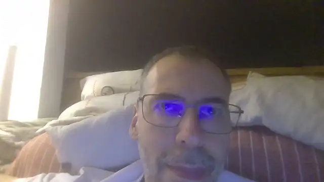 ptitcanard60600 online show from 25, 9, 2025