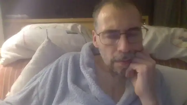 ptitcanard60600 online show from 8, 10, 2025