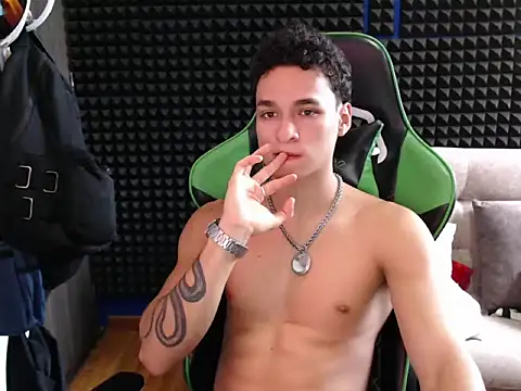 Curly Angel24 online show from 26, 10, 2025