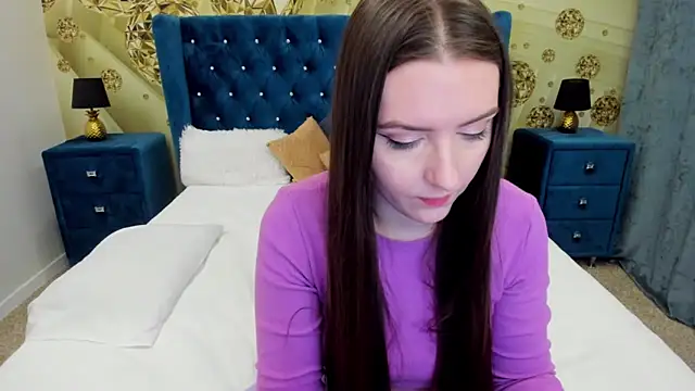 Katrina Minchels online show from 1, 3, 2025