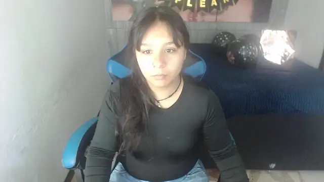 Charis 21 online show from 4, 10, 2025